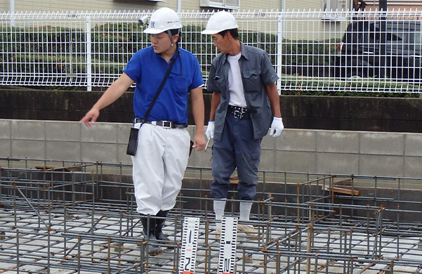 複数機関による検査